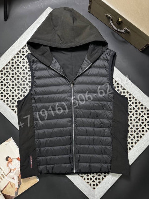 Жилетка Prada 16793