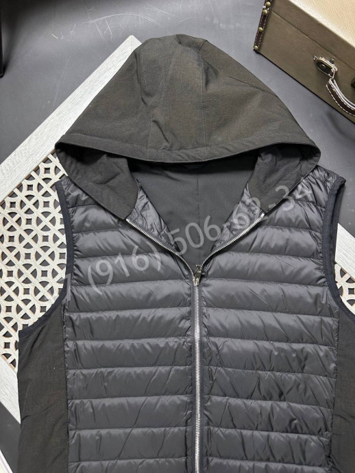 Жилетка Prada 16793