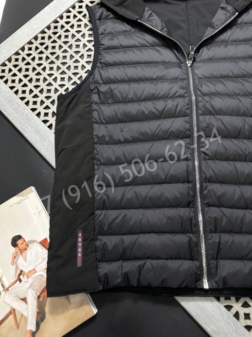 Жилетка Prada 16793