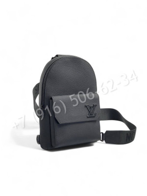 Сумка-слинг Louis Vuitton 29977