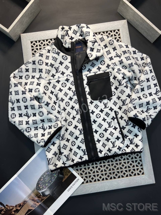Бомбер Louis Vuitton 10220