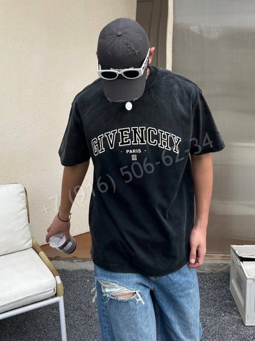 Футболка Givenchy 13828