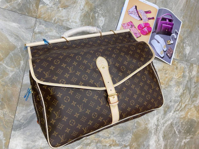 Дорожная сумка Louis Vuitton 2381