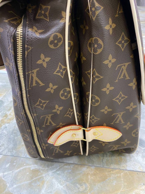 Дорожная сумка Louis Vuitton 2381