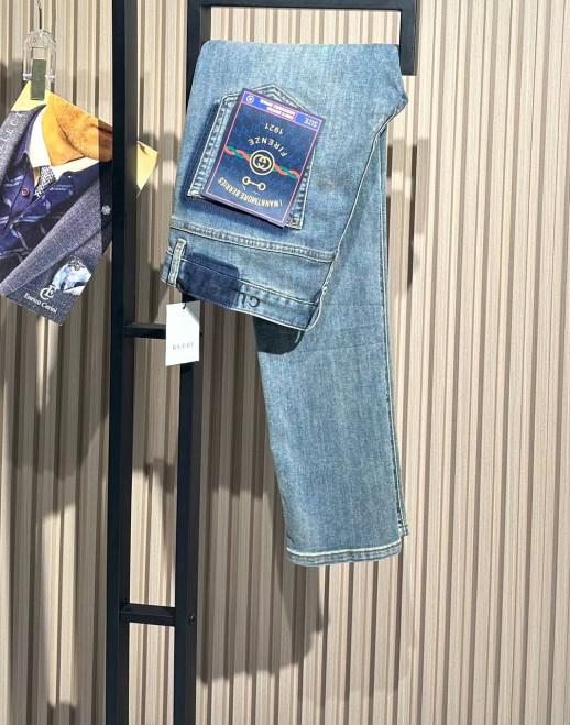 Джинсы Gucci 17604