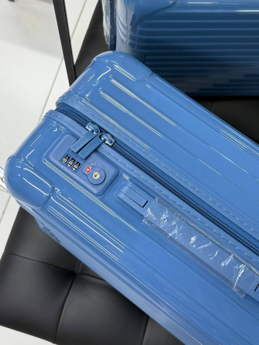 Чемодан RIMOWA 34832 2