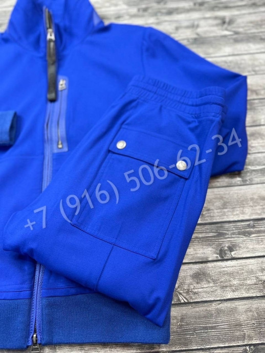 Прогулочный костюм Tom Ford 18302