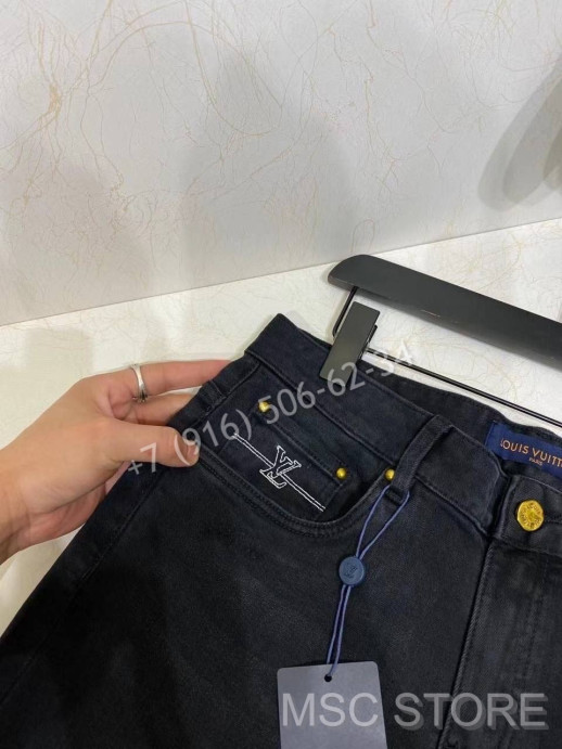 Джинсы Louis Vuitton 8953