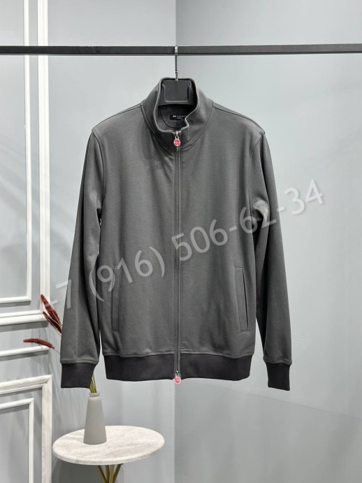 Прогулочный костюм KITON 21303