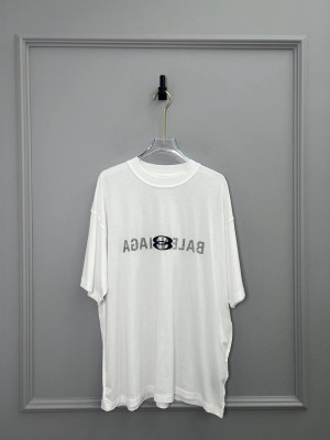 Футболка Balenciaga 32492