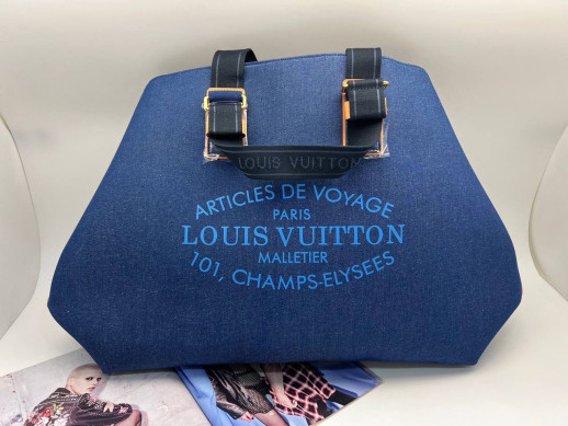 Сумка Louis Vuitton 2390