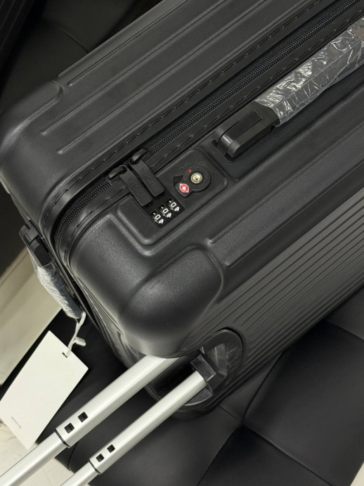 Чемодан RIMOWA 34832 3