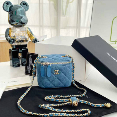 Сумка CHANEL 19926