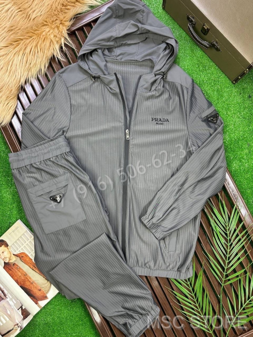 Спортивный костюм Prada 9669