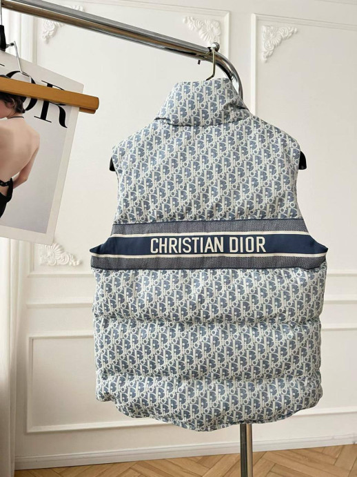 Жилет Dior 10583