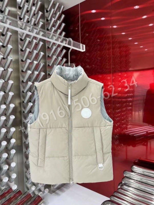 Жилетка Canada Goose 21305