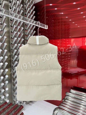 Жилетка Canada Goose 21305