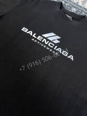Футболка Balenciaga 33490