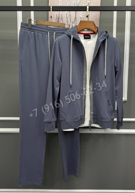 Прогулочный костюм KITON 33690