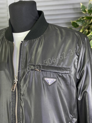 Кожаная куртка двухсторонняя Prada 13529