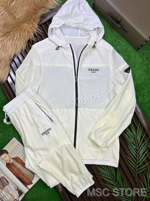 Спортивный костюм Prada 9670