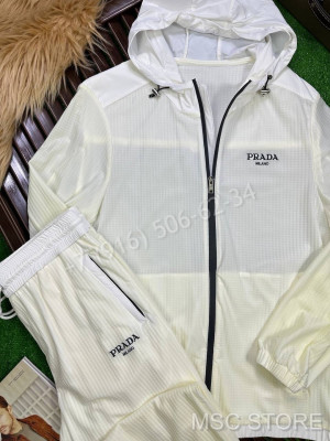 Спортивный костюм Prada 9670