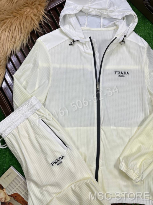 Спортивный костюм Prada 9670