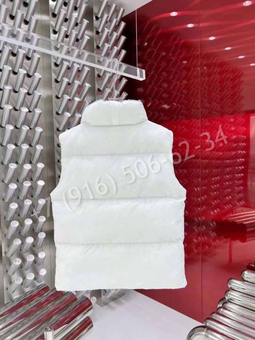 Жилетка Canada Goose 21306