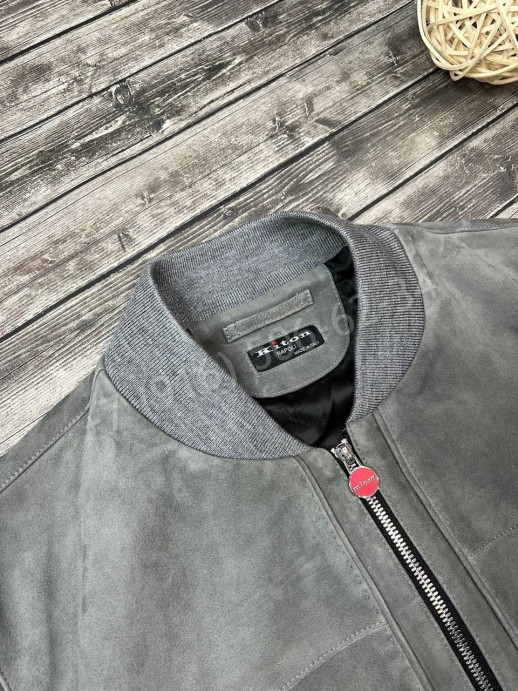 Замшевая куртка бомбер KITON 13423