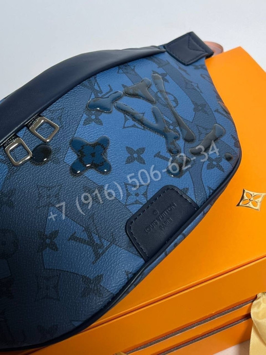 Сумка-слинг Louis Vuitton 19947