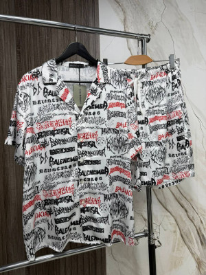 Костюм Balenciaga 31006