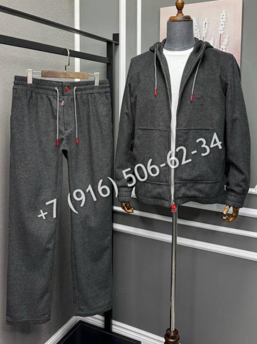 Прогулочный костюм KITON 14648 1