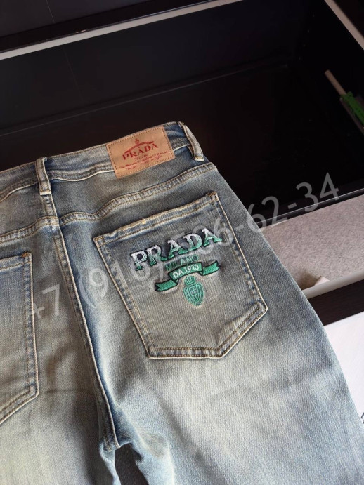 Джинсы Prada 23025