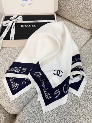 Платок Chanel 36007 1