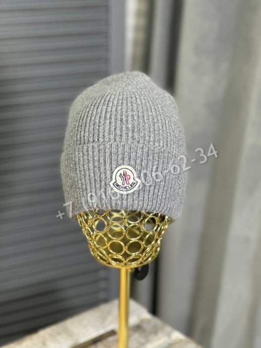 Шапка Moncler 6850