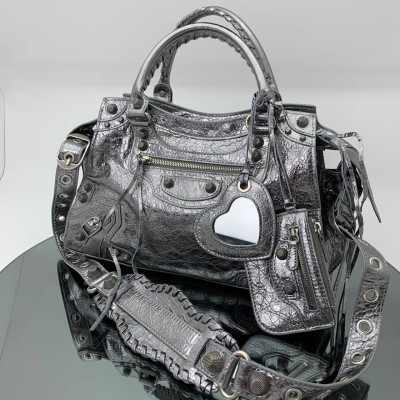 Сумка BALENCIAGA 20665