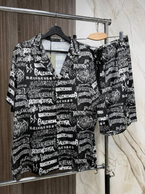 Костюм Balenciaga 31006 1