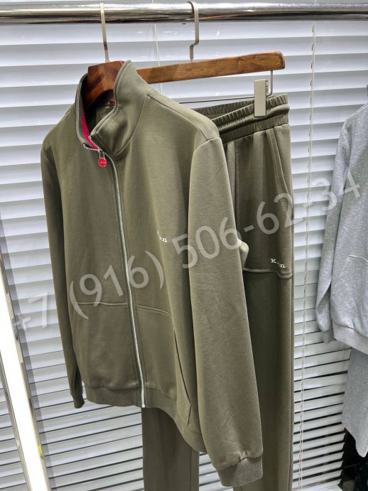 Прогулочный костюм KITON 30689