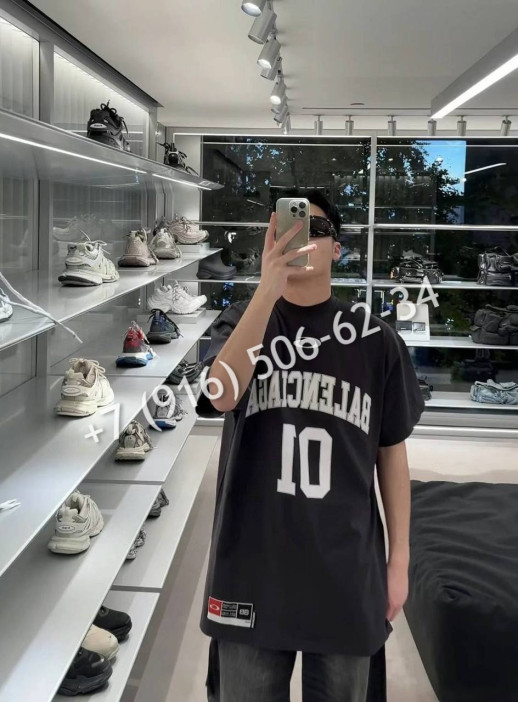 Футболка Balenciaga 16306 2