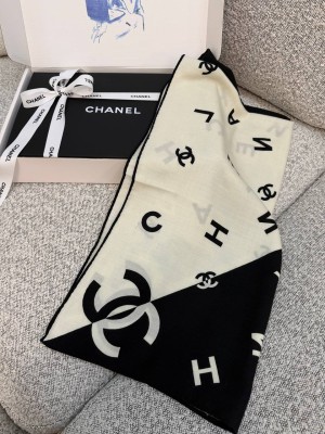 Платок Chanel 36007 2