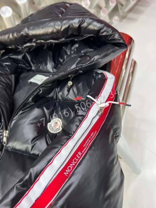 Куртка Moncler 7822