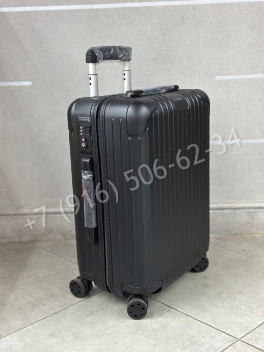 Дорожный чемодан 18584