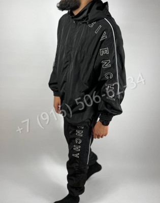 Спортивный костюм Givenchy 18805