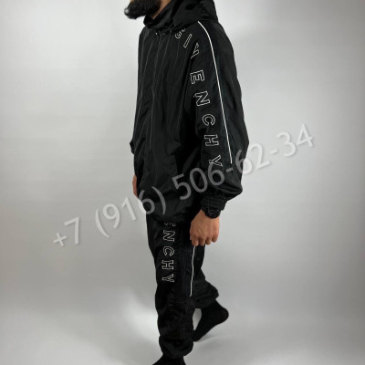 Спортивный костюм Givenchy 18805
