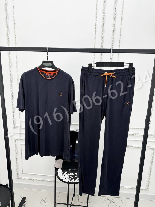 Прогулочный костюм Hermes 30690