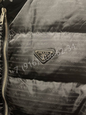 Жилетка Prada 22415