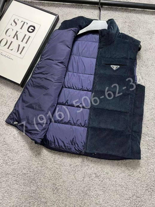 Жилетка Prada 22822