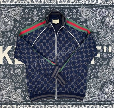 Спортивный костюм Gucci 33494