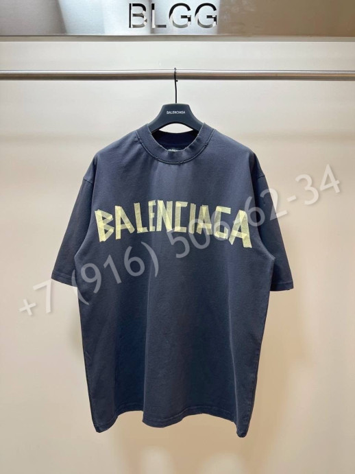 Футболка Balenciaga 23538