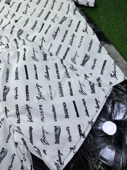 Костюм Balenciaga 15697